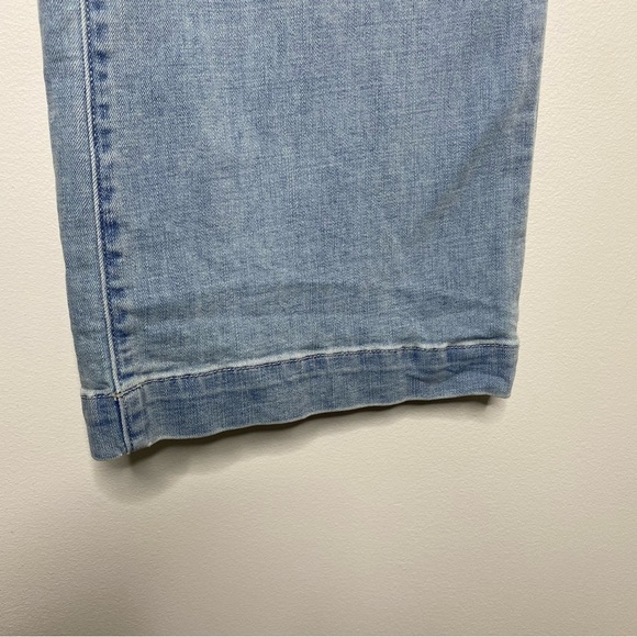 Lands' End Light Wash Wide Leg Jeans - Picture 7 of 11